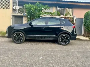 JAC JS4 2025 Noir Mat