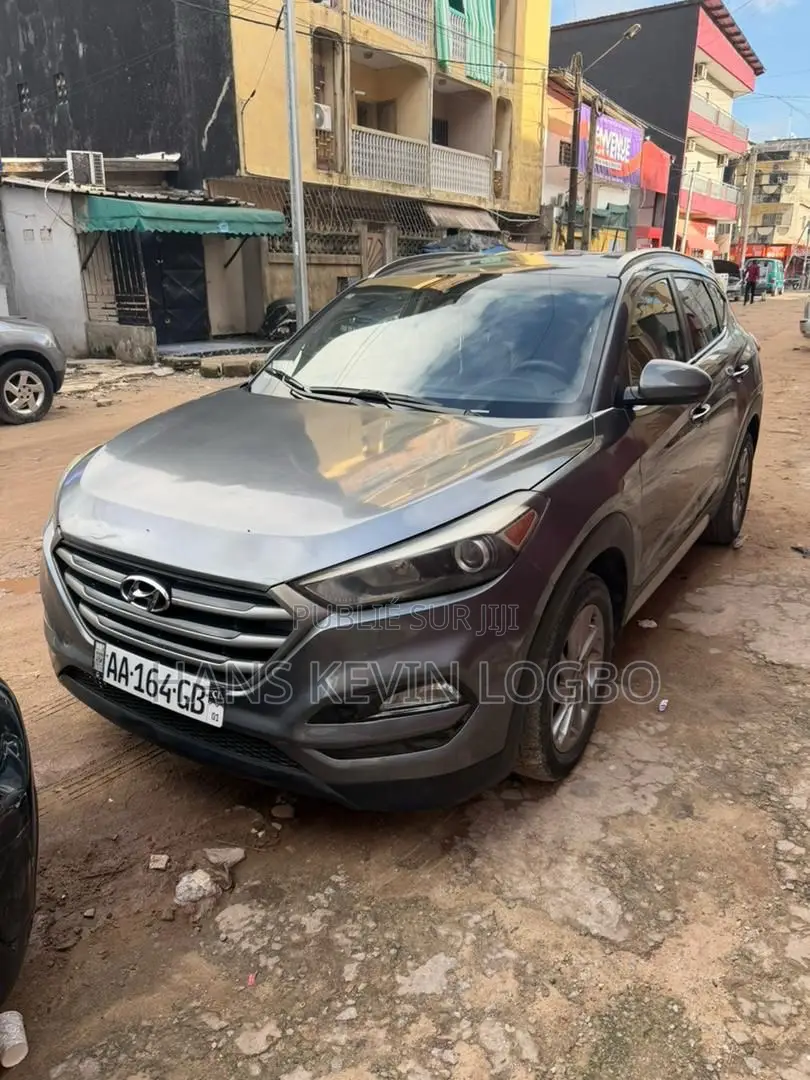 Hyundai Tucson 2017 Gris