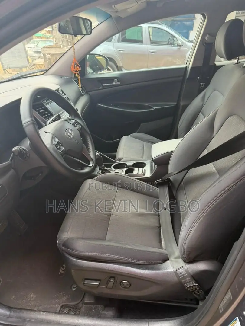 Hyundai Tucson 2017 Gris