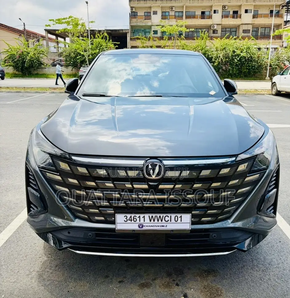Changan UNI-Z 1.5T Premium 2026 Gris