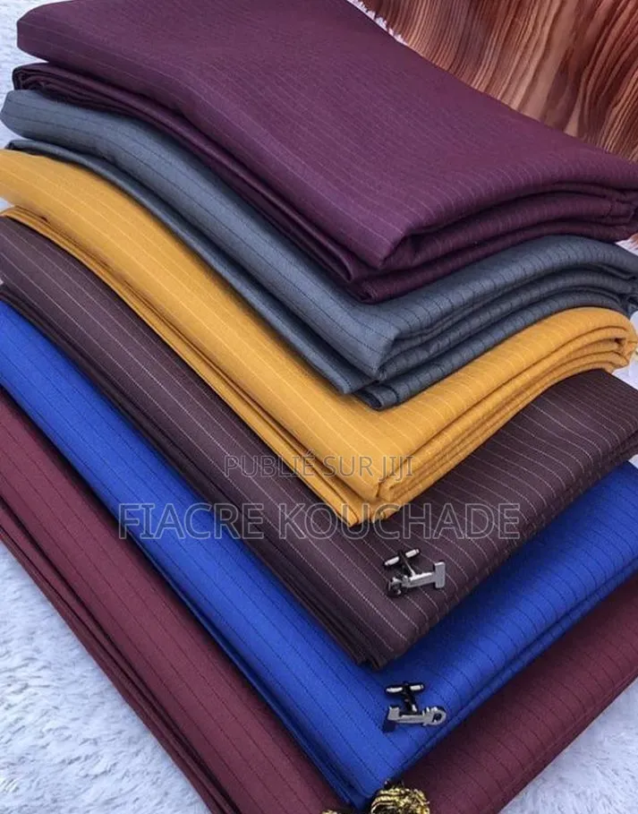 Les Pantalons , Aṣọ Oke,Et Les Cap Gọbi,Etc