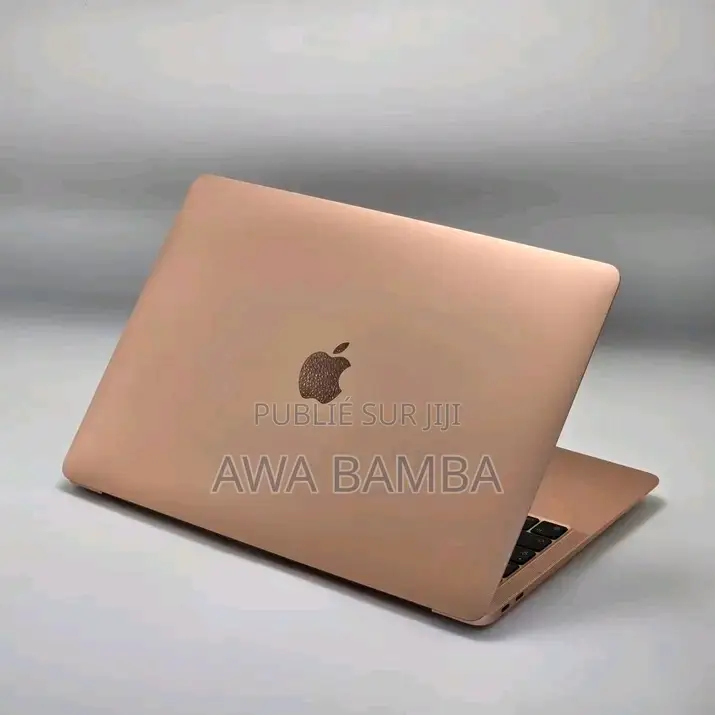 Nouveau Apple MacBook Air 2022 M2 32GB Intel Core i9 HDD 512GB