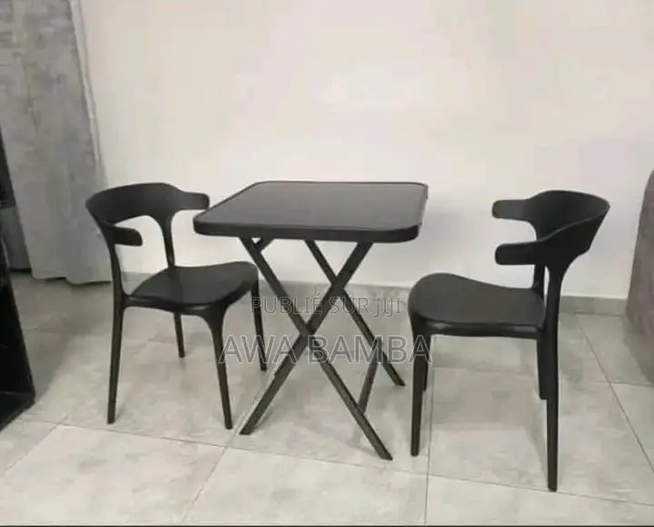 Table De Jardin