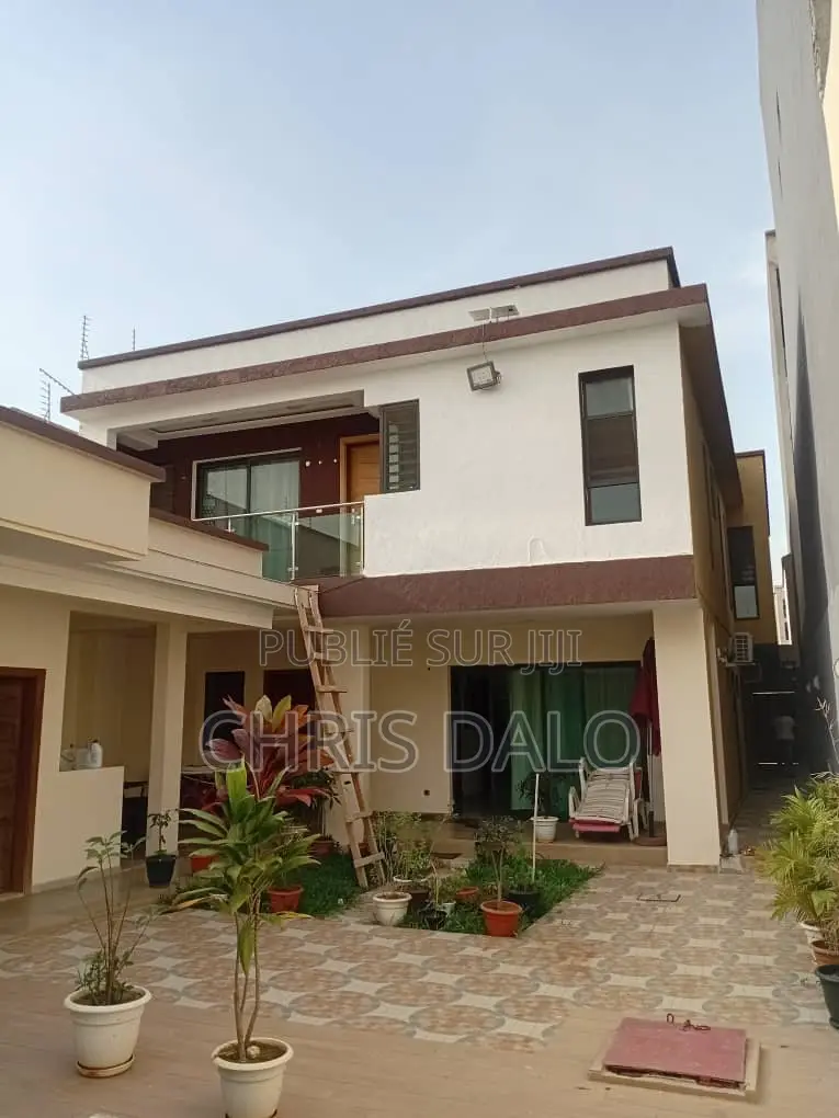 6chbre Duplex dans Duplexe Vente, Cocody à Vendre