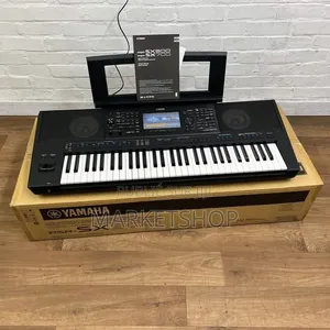 Piano Yamaha PSR- Sx 900 Neuf