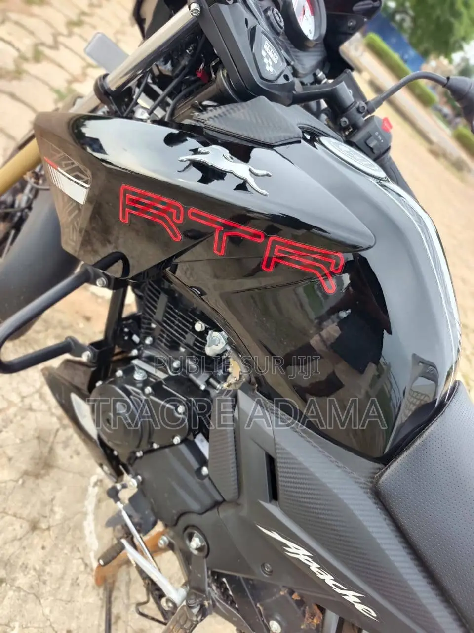 Nouveau TVS Apache 180 RTR 2023 Autre