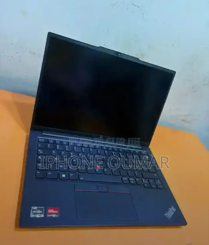 Nouveau Fujitsu Celsius W550 36GB Intel Core Ultra 5 SSHD+SSD 72GB