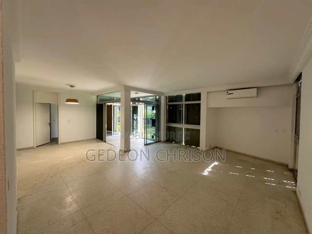 4chbre Appartement dans Cocody à Louer