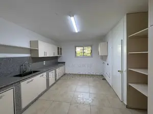 4chbre Appartement dans Cocody à Louer