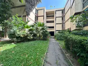 4chbre Appartement dans Cocody à Louer