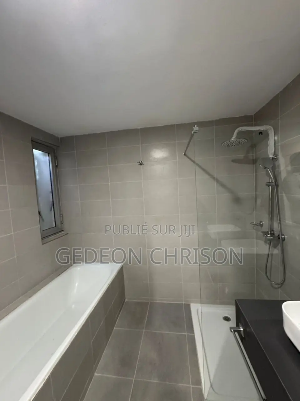 4chbre Appartement dans Cocody à Louer