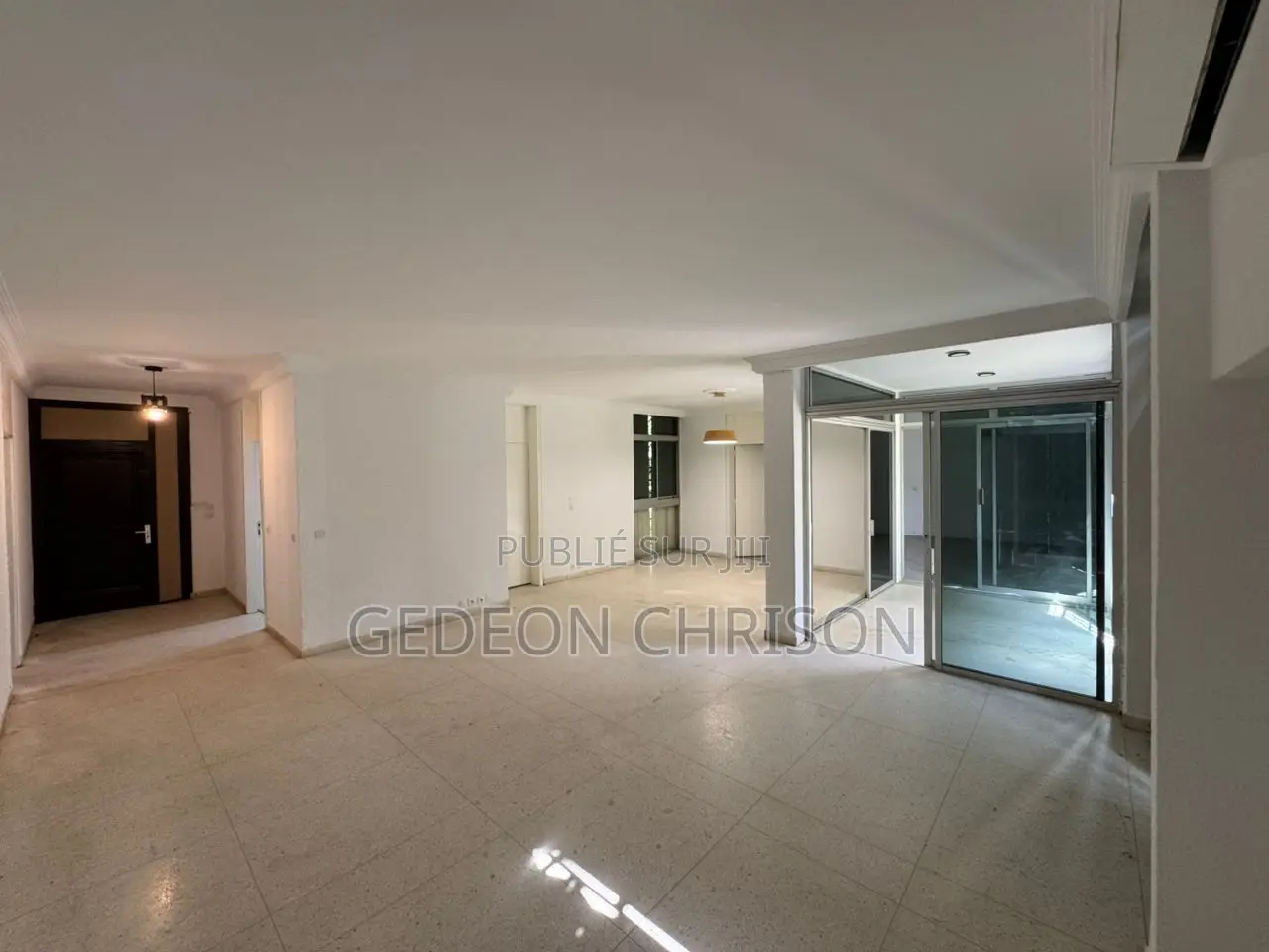 4chbre Appartement dans Cocody à Louer