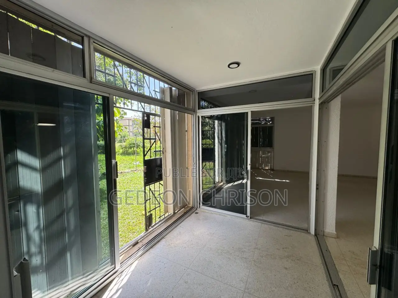 4chbre Appartement dans Cocody à Louer