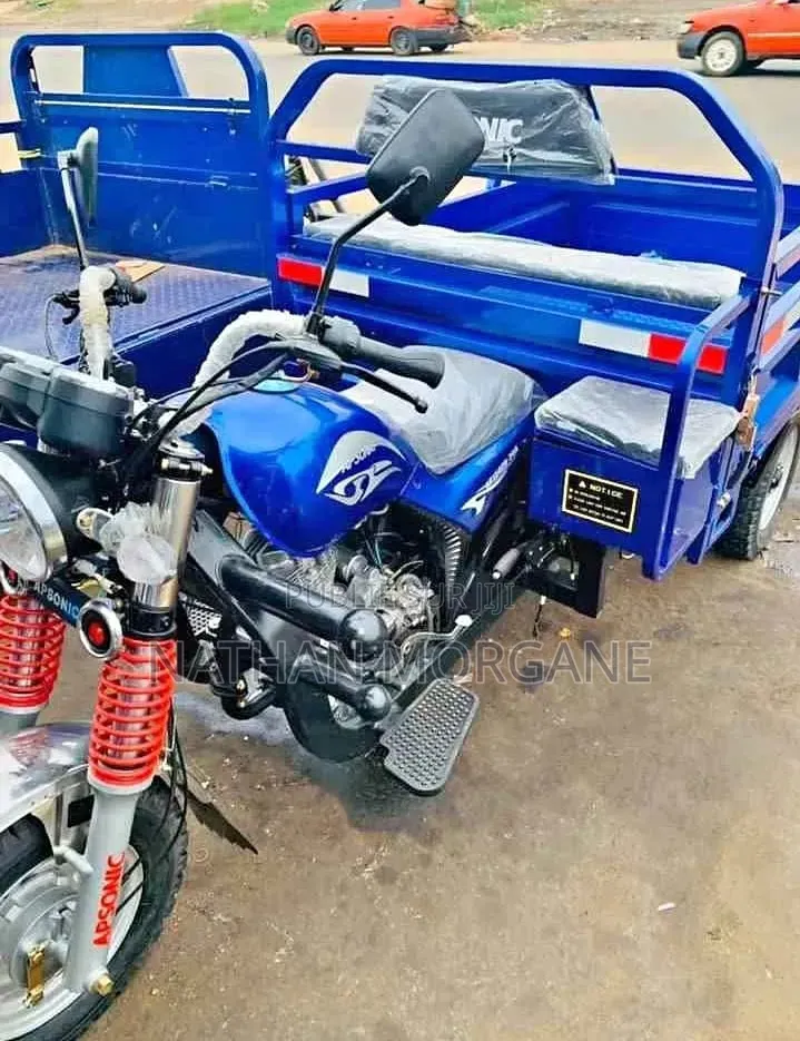 Nouveau Tricycle Ihemas 2023 Bleu