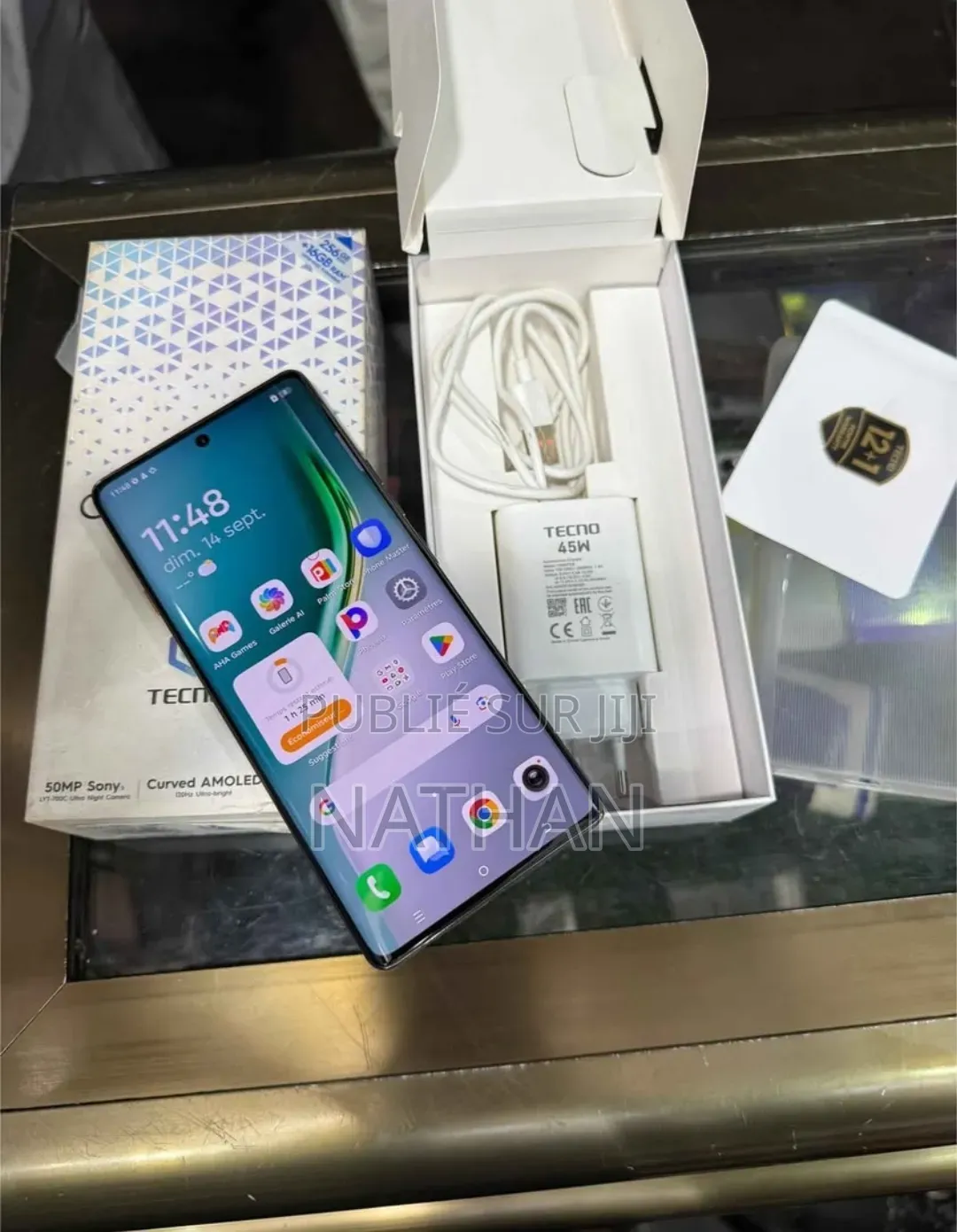 Nouveau Tecno Camon 40 256 GB Noir