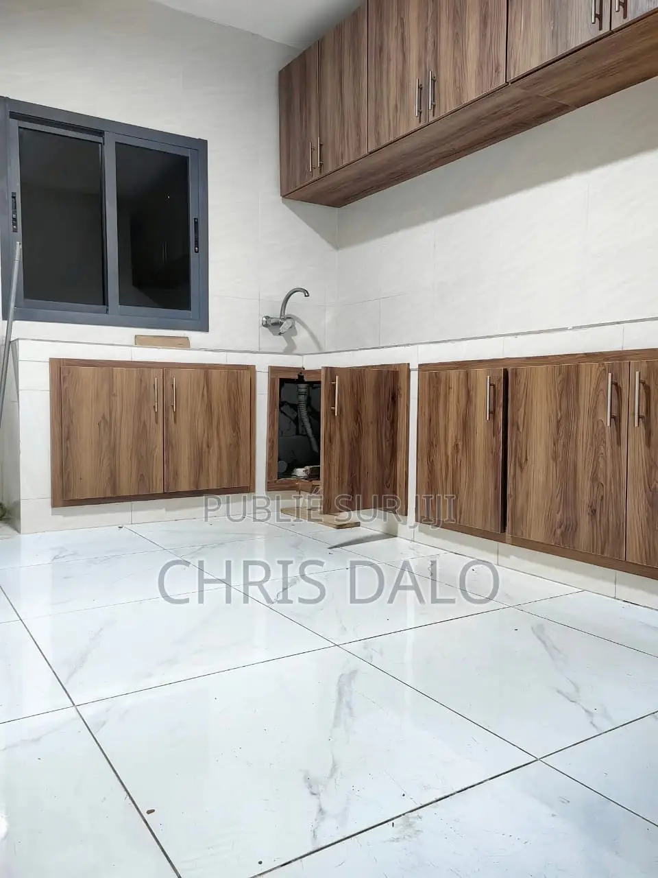 2chbre Appartement dans Apparemment Haut, Cocody à Louer