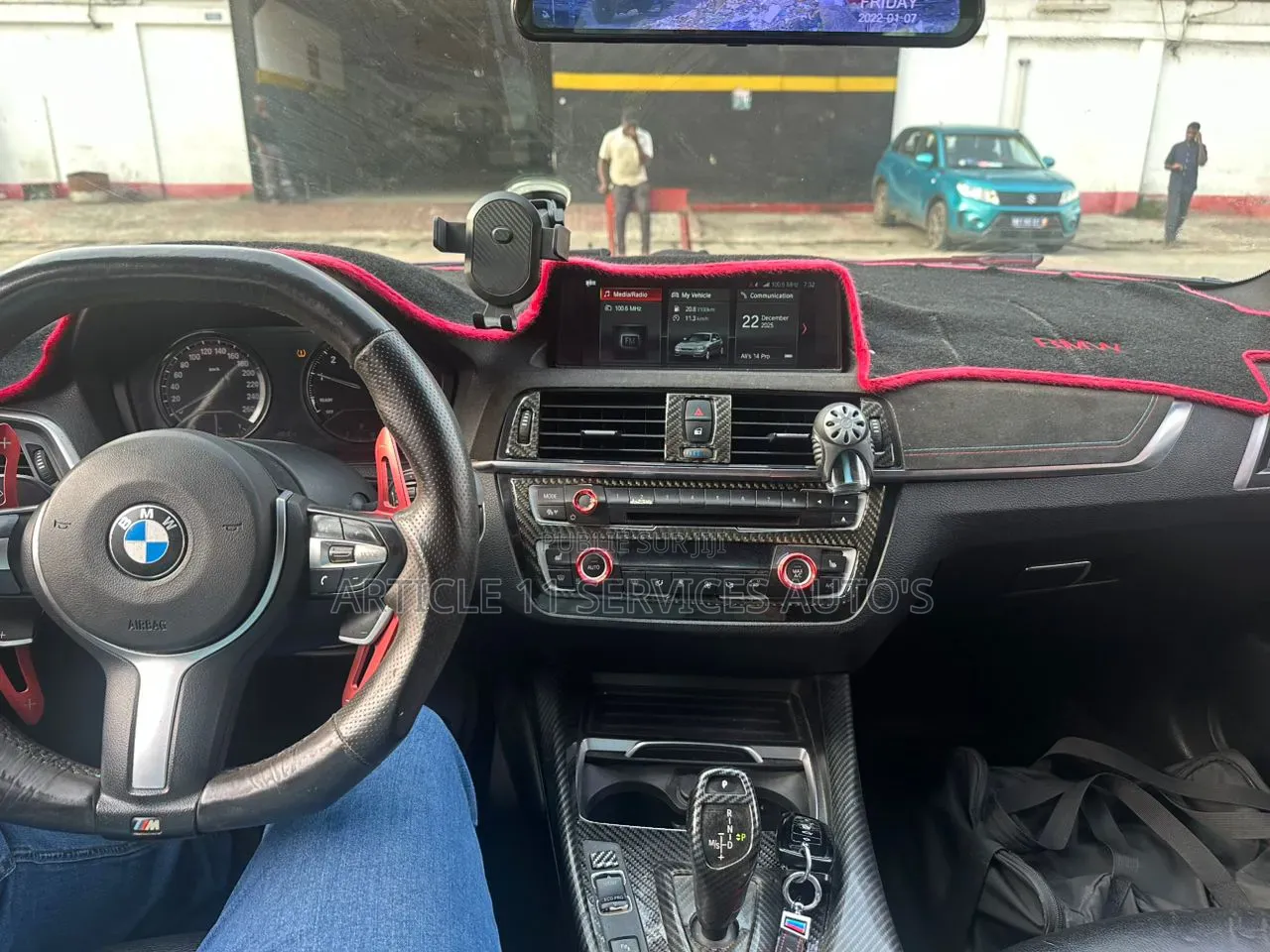 BMW 120i 2018 Gris