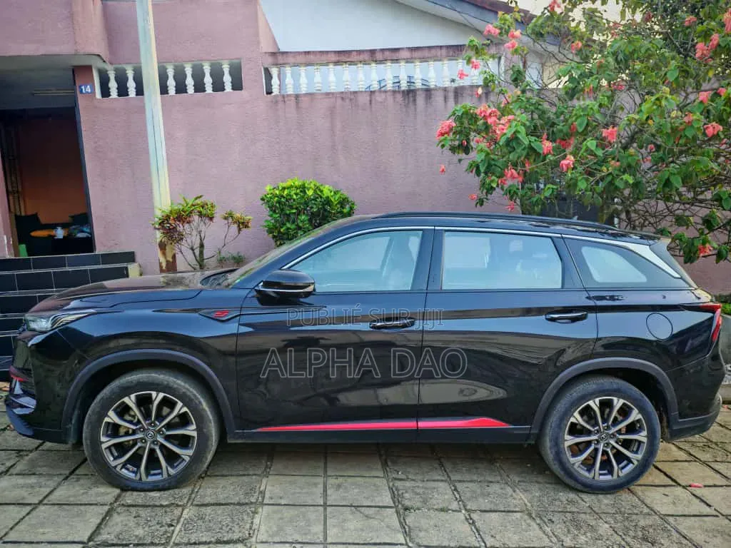 Changan CS75 2023 Gris