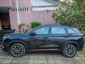 Changan CS75 2023 Gris