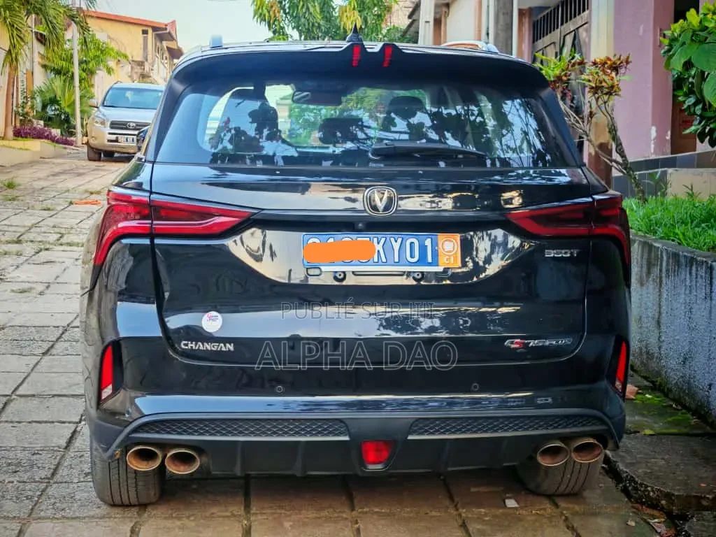 Changan CS75 2023 Gris