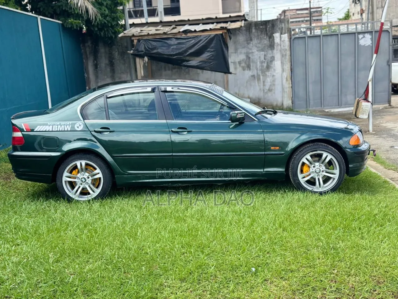 BMW 318i 2001 Gris