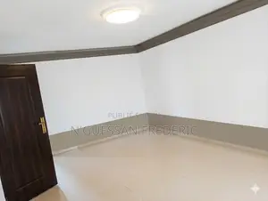 3chbre Villa dans Marcory à Louer
