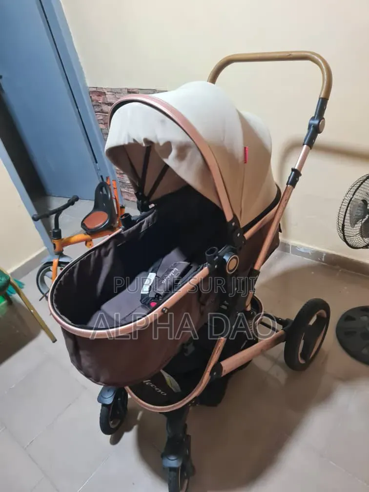 Poucette De Bébé