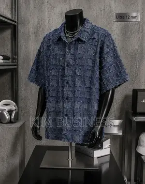 Des Vêtements Importée