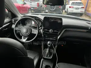 Suzuki Vitara 2023 Gris