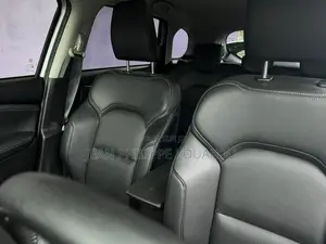 Suzuki Vitara 2023 Gris