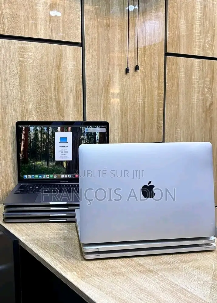 Nouveau Apple MacBook Air 2022 M2 8GB Intel Core i7 HDD 750GB