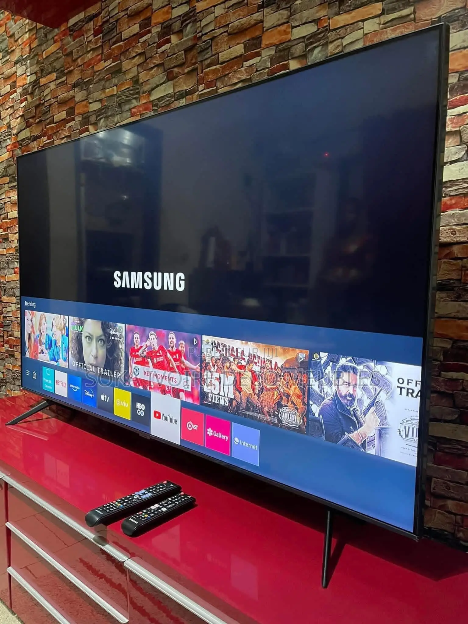 Télévision Samsung Écran 75 Pouces