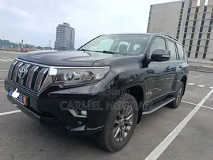 Toyota Land Cruiser Prado 2019 Noir