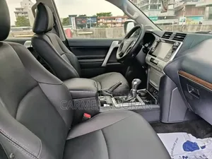 Toyota Land Cruiser Prado 2019 Noir