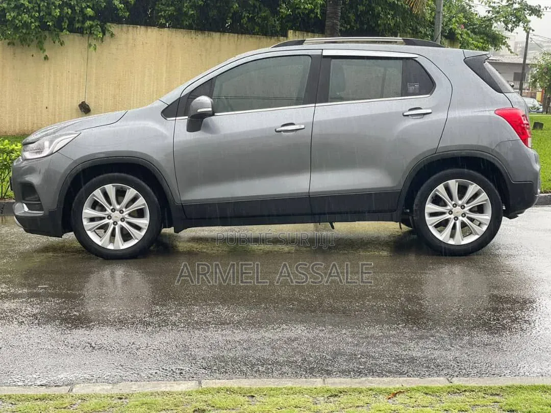 Chevrolet Trax 2019 Gris