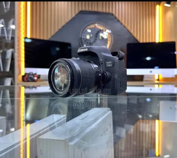 Canon Eos 750 D