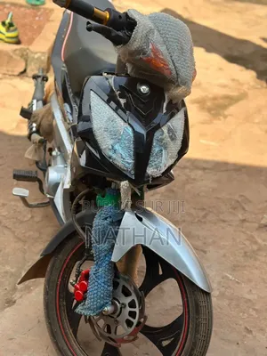 Nouveau KTM Duke 125 2025 Noir