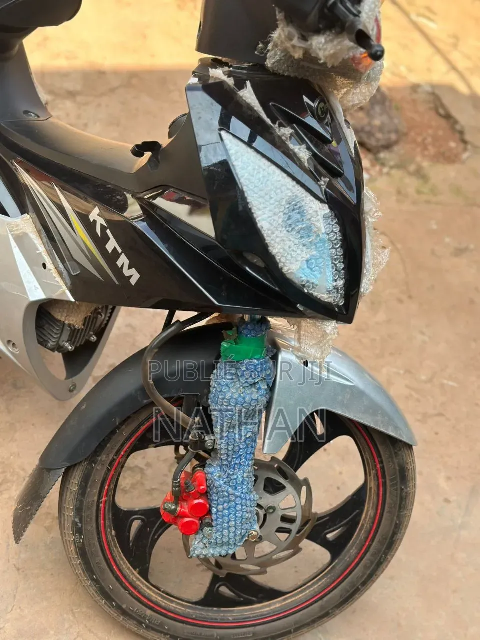 Nouveau KTM Duke 125 2025 Noir