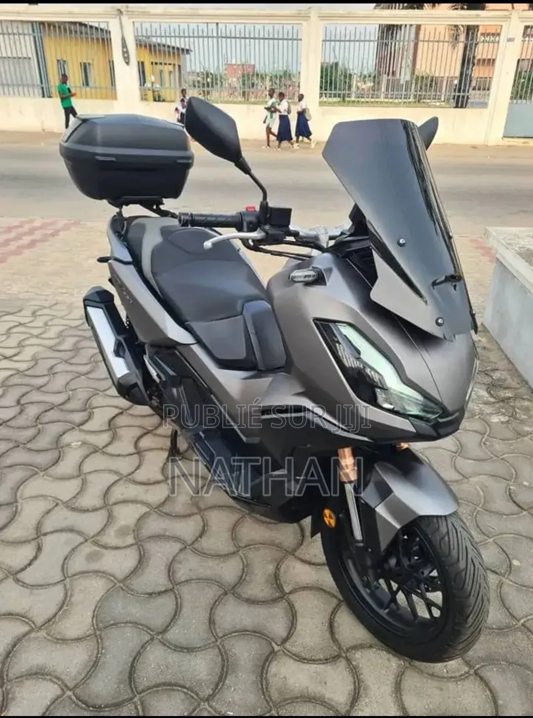 Nouveau Yamaha NMAX 155 2021 Gris