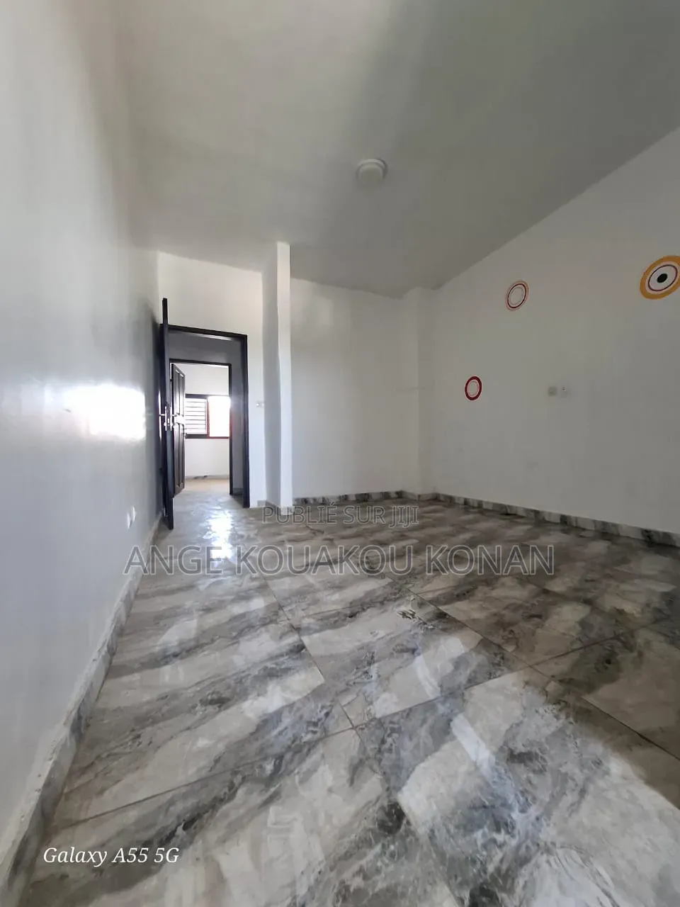 2chbre Appartement dans Ange Immobilier, Cocody à Louer