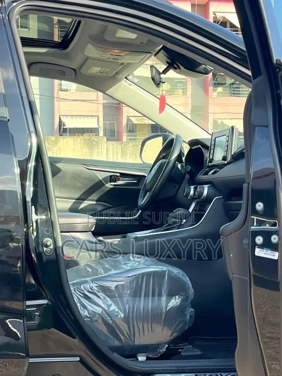Toyota RAV4 XLE 2021 Noir