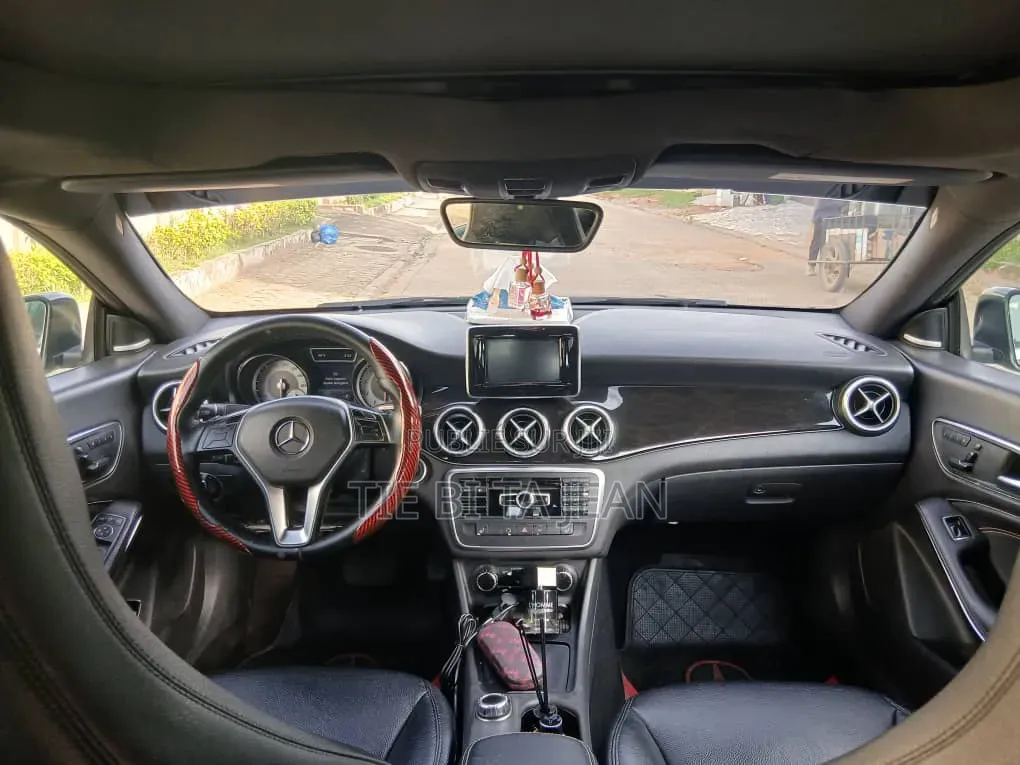 Mercedes-Benz GLA 250 2015 Noir