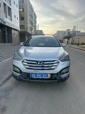 Hyundai Santa Fe 2016 Gris