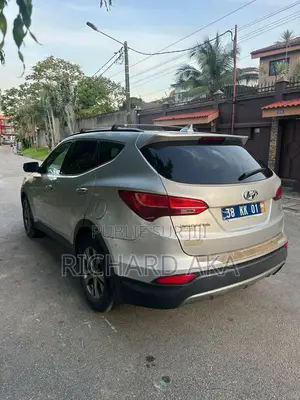 Hyundai Santa Fe 2016 Gris