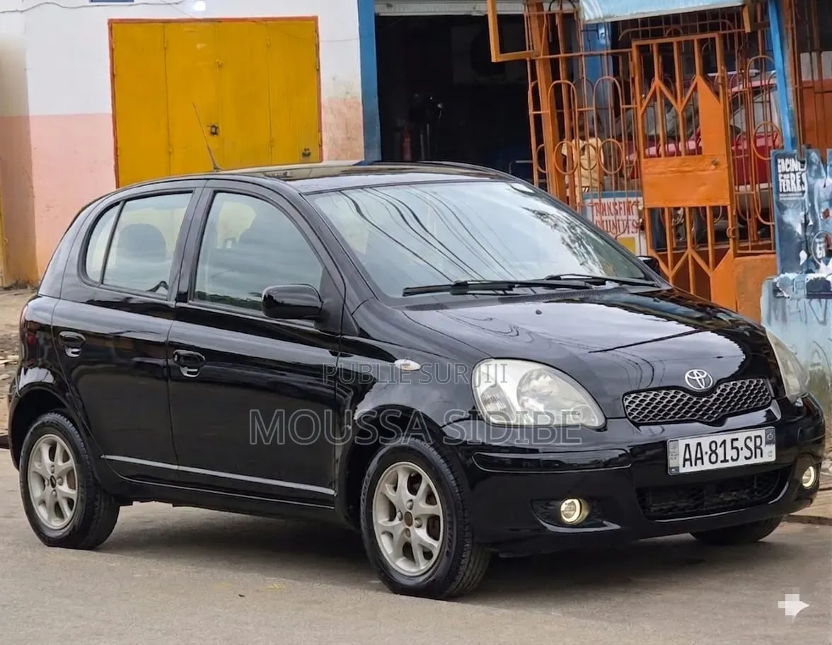 Toyota Yaris 1.0 2004 Noir