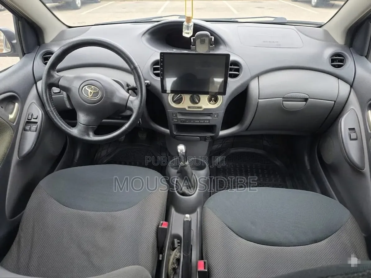 Toyota Yaris 1.0 2004 Noir