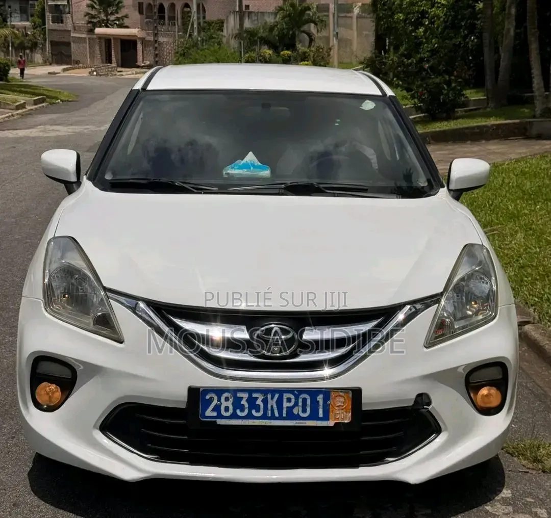 Toyota Starlet 2021 Blanc