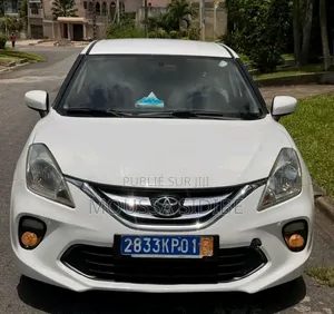 Toyota Starlet 2021 Blanc