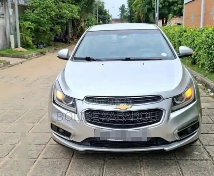 Chevrolet Cruze 2017 Gris