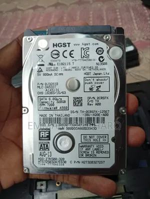 Ordinateur portable Toshiba Satellite C50 4GB AMD HDD 320GB
